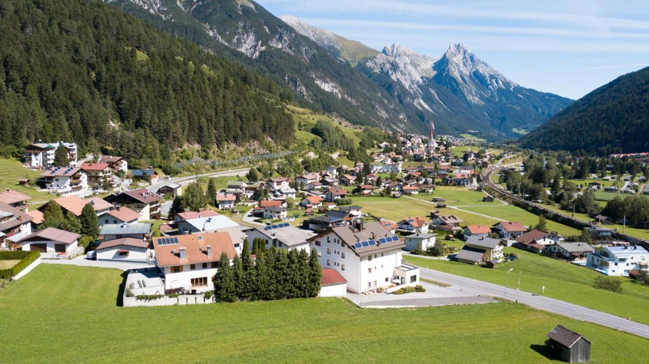 Pension Angelika Pettneu am Arlberg Zewnętrze zdjęcie