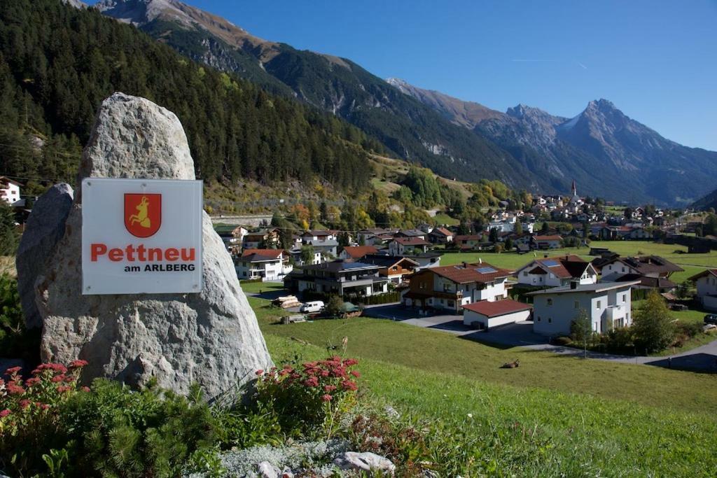 Pension Angelika Pettneu am Arlberg Zewnętrze zdjęcie